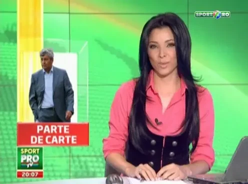 Ucrainenii s-au calcat in picioare la lansarea cartii lui Mircea Lucescu! Vezi cine i-a cerut surprinzator un autograf: