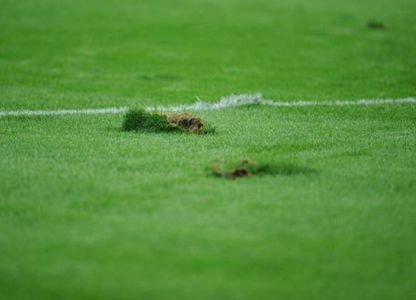 PROSTIA e mai scumpa decat aducerea lui Messi la Bucuresti! Adevaratul pret al inlocuirii gazonului pe National Arena!
