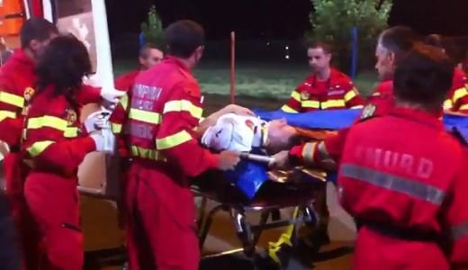VIDEO HORROR! Un jucator, luat de URGENTA cu ambulanta de pe teren la meciul Tg. Mures - Astra! Vezi verdictul medicilor!
