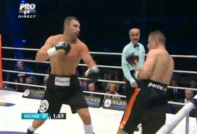 Vitali cel MILOSTIV! Klitschko s-a jucat cu Adamek in ring si i-a dat KO cand a vrut el! Vezi fazele meciului! VIDEO_3
