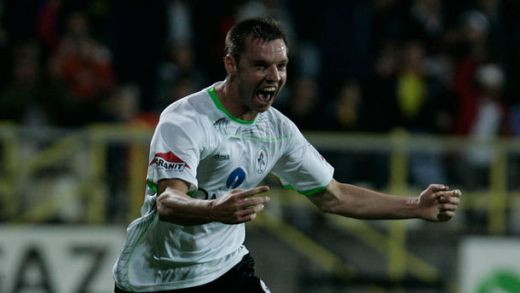 Omul care a OMORAT visul Stelei vrea cu CFR in Liga: Sa-mi pastreze tricou de campion! Cum a batut Pustai Steaua: