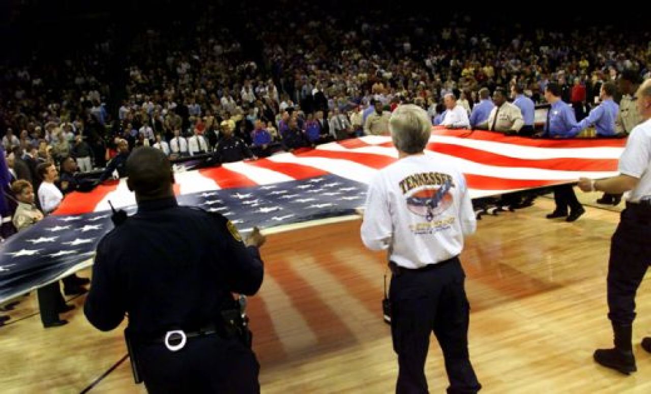 FOTO / Ziua in care sportul din intreaga lume s-a oprit sa comemoreze victimele atentatului de la World Trade Center!_8