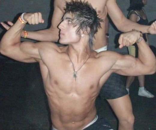 Zyzz era un copil normal pana sa descopere STEROIZII! Metamorfoza unui bodybuilder care a pacalit sportul!_21