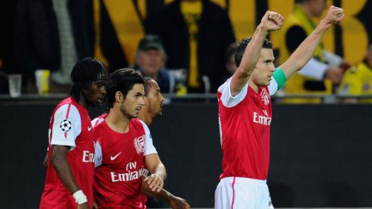 Dortmund o egaleaza pe Arsenal pe final, Mata are deja mai multe goluri ca Torres la Chelsea, APOEL reuseste surpriza! Vezi rezultatele din Liga:_21