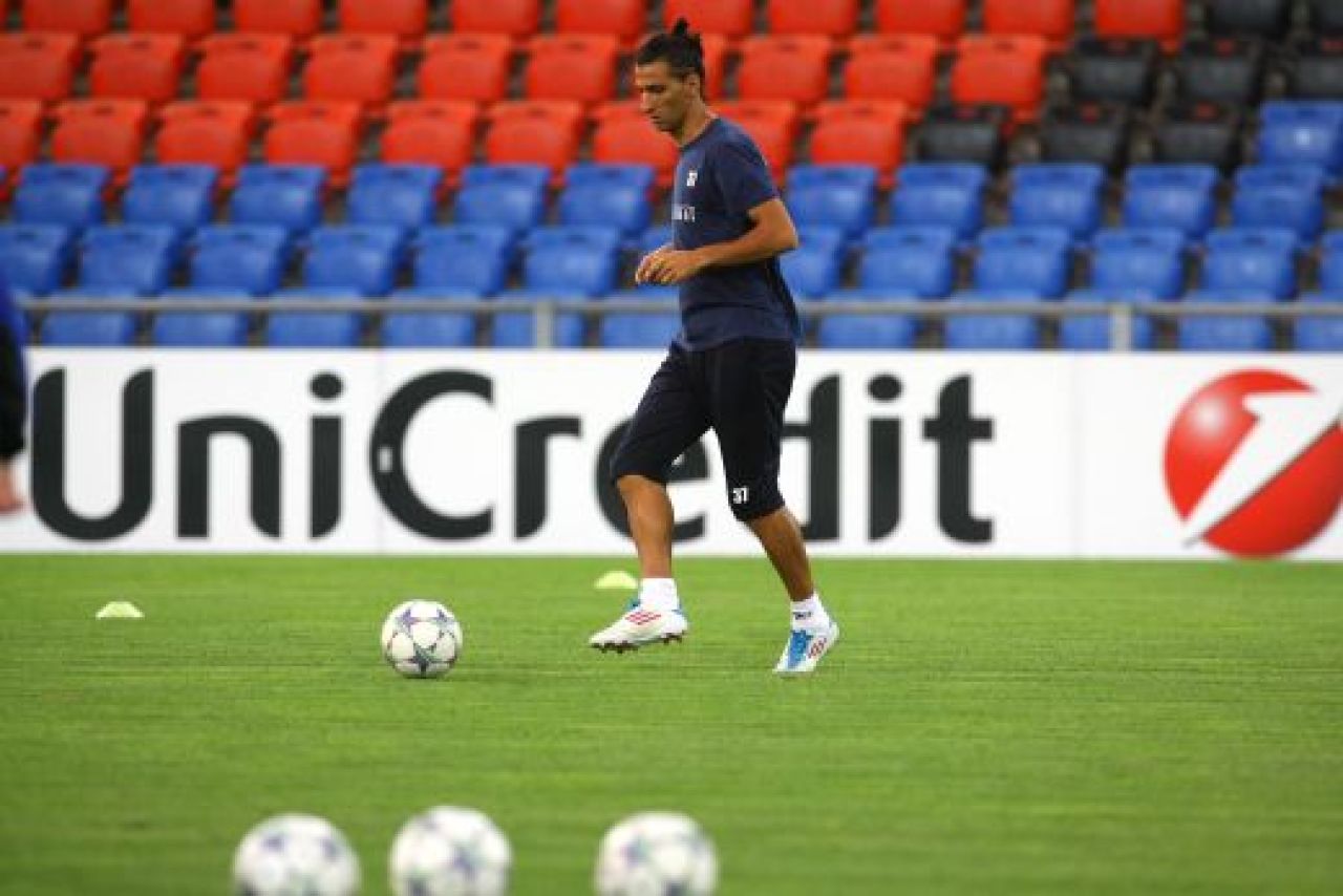 FOTO / Otelul s-a antrenat pe stadionul din Basel! Ce a declarat Munteanu la conferinta!_3