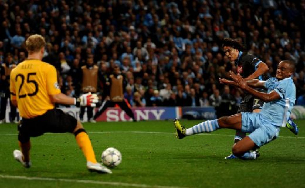 Real tremura in 10 oameni la Zagreb, Inter pierde acasa cu o echipa trimisa de comisii in Liga, Giggs o salveaza pe United cu Benfica! Vezi rezultatele din Liga:_16