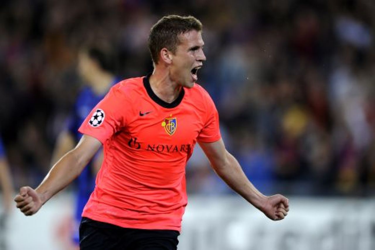 Real tremura in 10 oameni la Zagreb, Inter pierde acasa cu o echipa trimisa de comisii in Liga, Giggs o salveaza pe United cu Benfica! Vezi rezultatele din Liga:_21