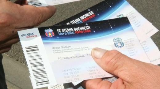 Steaua si-a deplasat tot staff-ul la Cluj! Bisnitarii din Bucuresti au pus stapanire pe aleile din fata stadionului! Cat costa biletele: