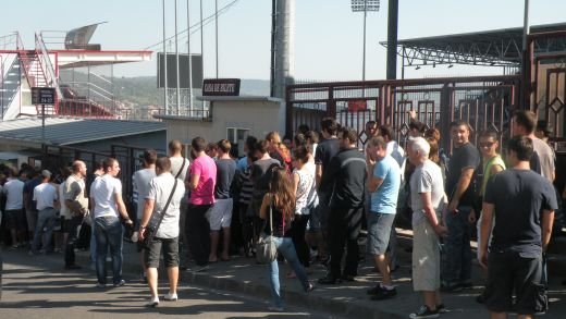 Minute de explozie la Cluj: Ce?! Vaslui are 2-1 la Roma cu LAZIO? Cum au reactionat 17.000 de stelisti cand Vaslui a detonat Olimpico