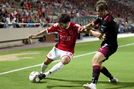 Victorie IMENSA in Israel! Un Coman FABULOS, o bataie de K1 si un meci prelungit cu 8 minute! Hapoel 0-1 Rapid! Vezi toate fazele si golul lui Herea