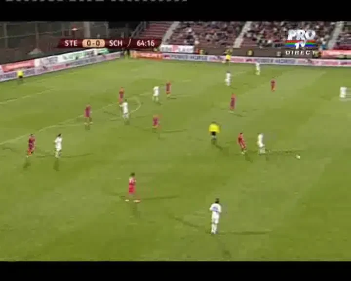 VIDEO Faza care le putea RUINA seara stelistilor! Huntelaar blesteama bara de la Cluj: "Ii bateam daca intra!"