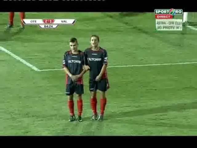 VIDEO! El e Roberto Carlos al Romaniei! Numai BARA l-a oprit sa marcheze un super gol in Cupa! Portarul a ramas masca