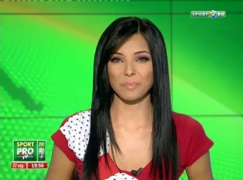 VIDEO: Ilie Nastase, Hagi, Nadia si Tiriac au facut turul Romaniei cu un avion pentru BRD Nastase Tiriac Trophy! Ce anunt a facut iubita lui Nastase in avion: