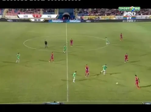 SUPERVIDEO: Ganea a intrat tare la Lupu si a inceput sa rada cand a vazut ce copil a faultat! :) Cum s-a terminat faza: