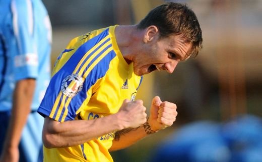 Fanii au crezut ca au vazut un... OZN :) Moment INCREDIBIL in cariera lui Mitea! Cum a batut cu Dinamo un BLESTEM care l-a urmarit 8 ani