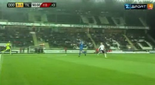 IMPRESIONANT: GOL cu capul de la mijlocul terenului, inscris in min. 91! Un norvegian a reusit MINUNEA! VIDEO