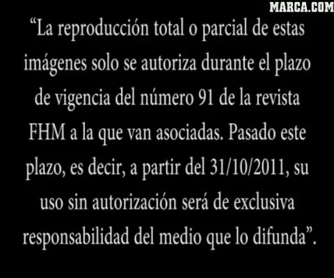 VIDEO Pique, fotbalist MODEL! Vezi cum si-a INNEBUNIT fanele cu o noua sedinta foto!