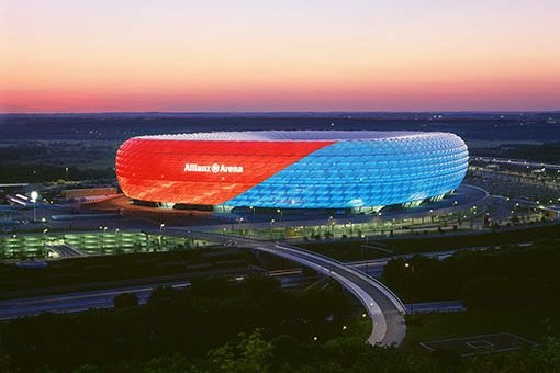 NEBUNIE: Man. United 3-3 Basel, Young a egalat in min 90, Basel a condus dupa 2-0 pentru Man. United! Pantilimon a fost rezerva in Bayern 2-0 Man City_2