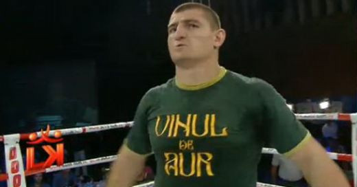 VIDEO: Romanii au facut senzatie la Braila! Danilencu si Adegbuyi, KO-uri spectaculoase! Morosanu l-a facut PRAF pe Andrade!_3