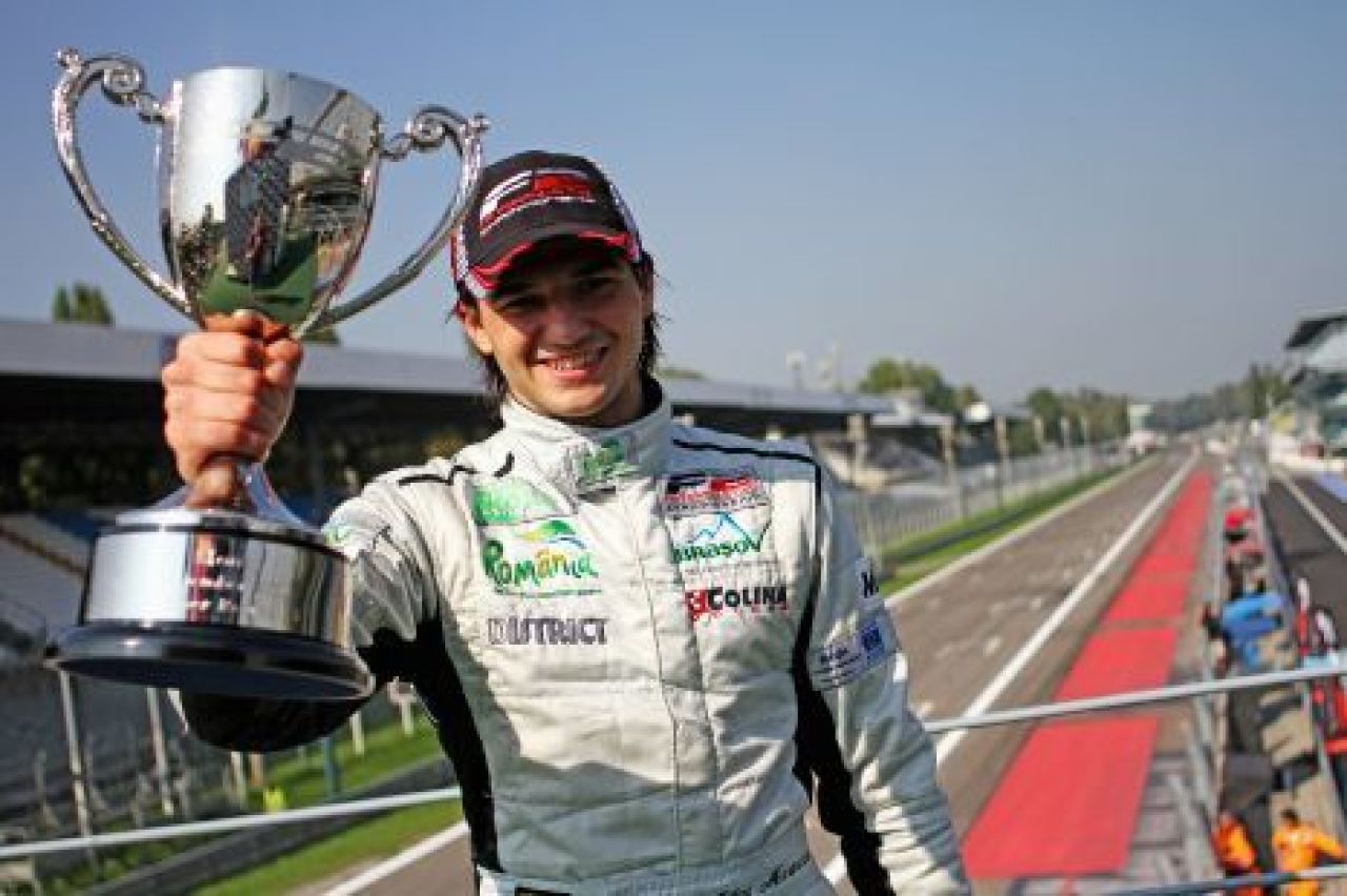 Marinescu a terminat pe trei in ultima etapa a sezonului de Formula 2_1