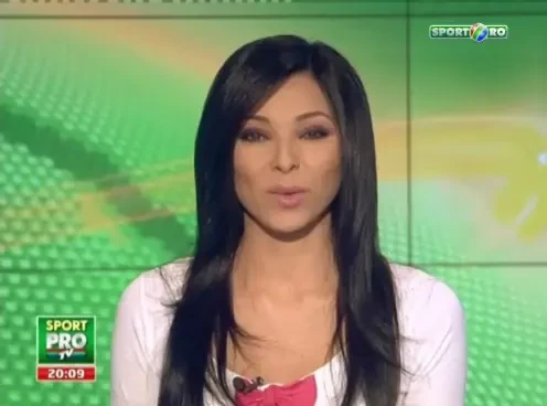 Inca o SUPER ARENA a fost inaugurata in Romania! Vezi imagini cum s-au ingramadit clujenii sa fie primii pe noul stadion al lui U Cluj: