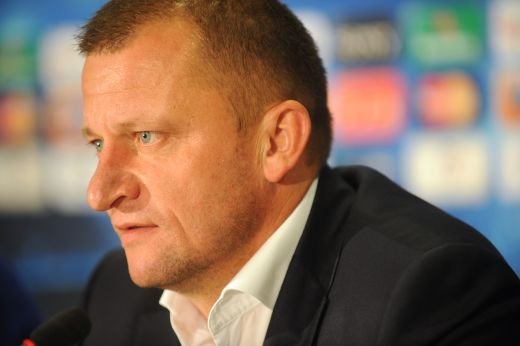 Munti da vina pe arbitraj: Lucruri par sa fie aranjate de dinainte! Numai cu penalty putea reveni Steaua in meci! A fost fault la Tanase?