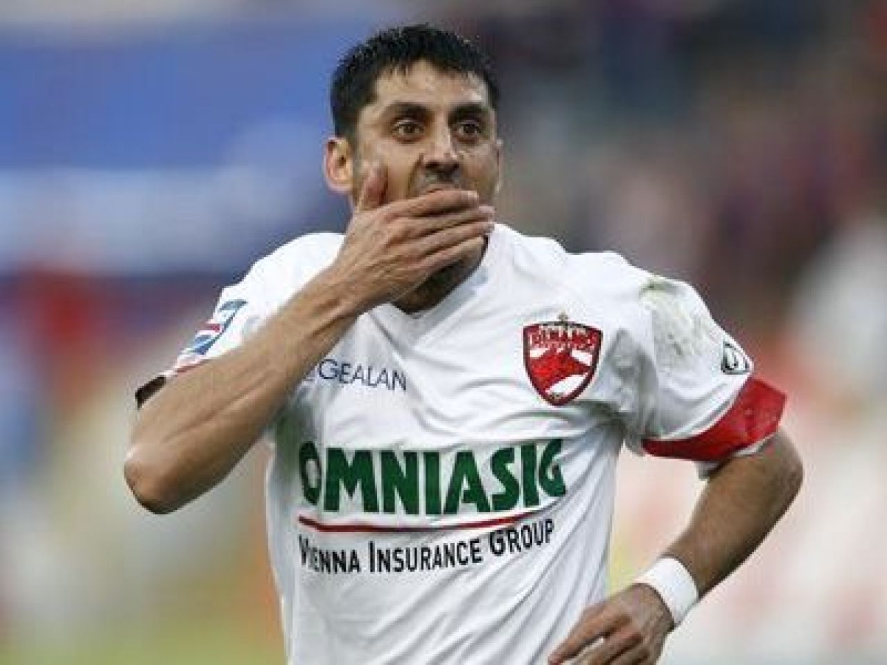Tribuna ID! El e fostul stelist care ar putea boteza o tribuna in Stefan cel Mare! Torje e doar rezerva in TRIO-ul legendar:_3