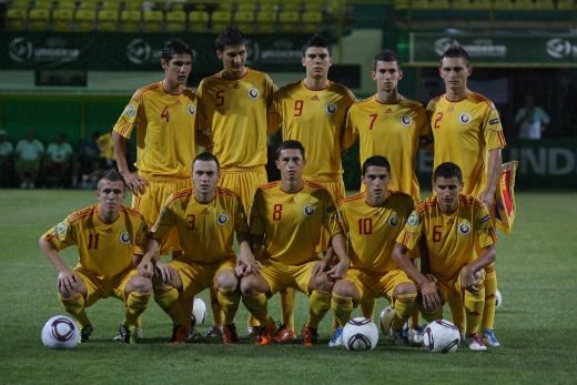 Nationala are VIITOR! Pustii de la U19 fac show: Au batut Italia, iar un pusti inventat de Hagi a zdrobit singur Azerbaidjan: 3-0! Euro e la un pas!