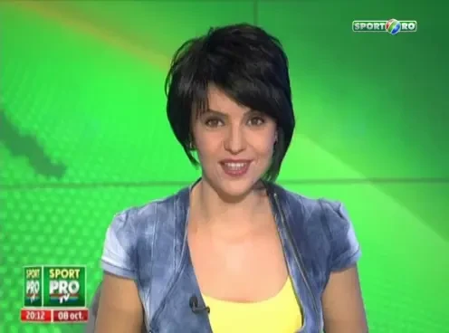 Asta e sportul din care chinezii vor sa scoata MILIOANE! MMA cu GREIERI :))