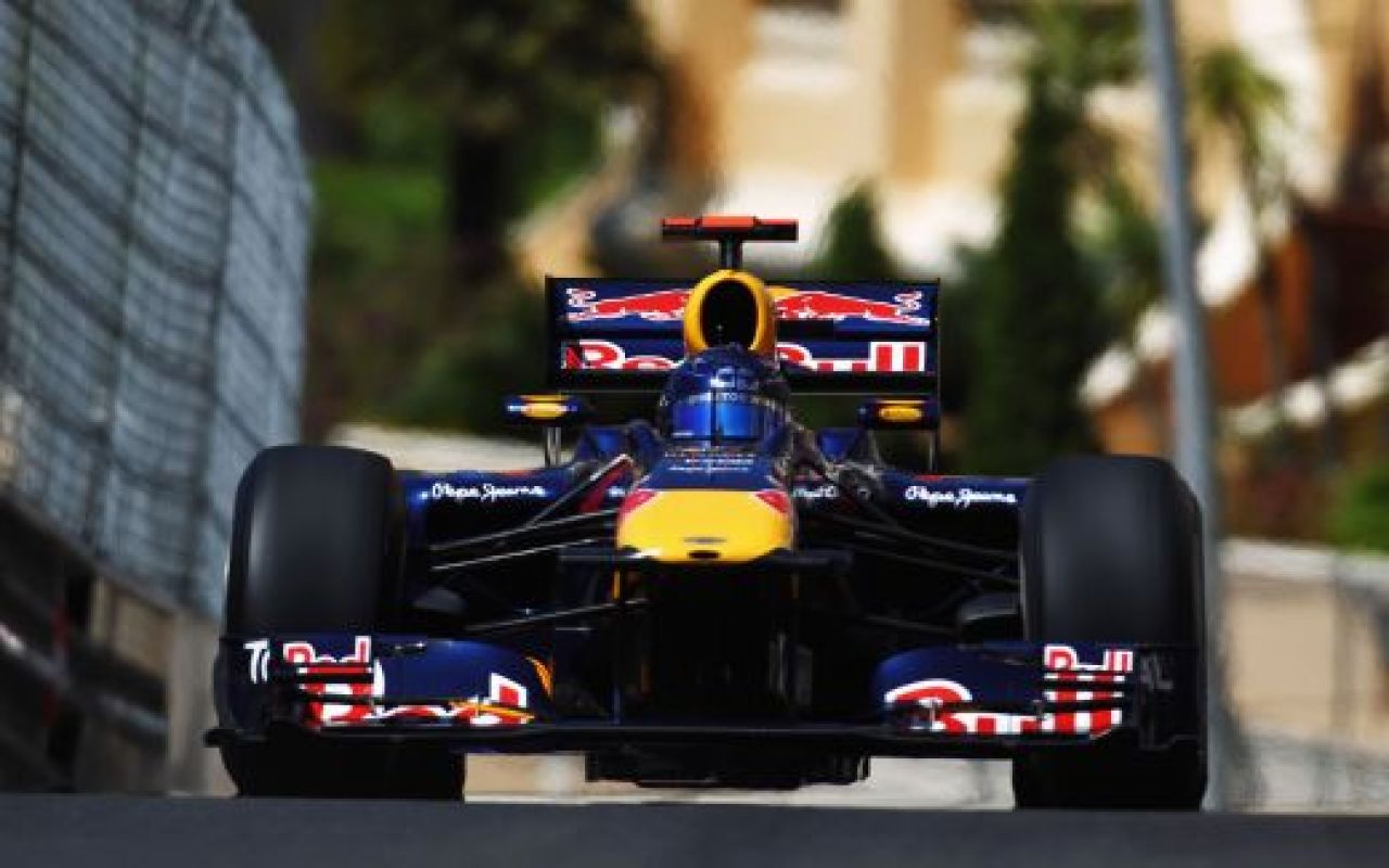 Vettel e Campion Mondial in F1! A terminat pe 3 la Suzuka, dar l-a facut pe Schumacher sa planga de fericire! Button a castigat cursa_2