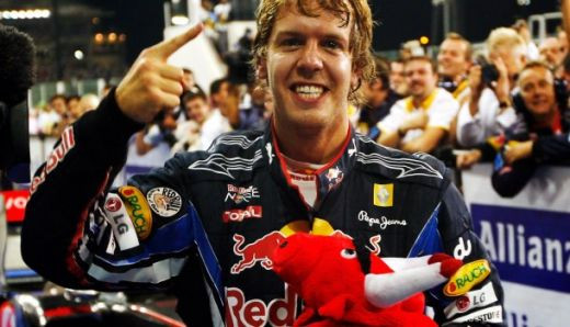 Vettel e Campion Mondial in F1! A terminat pe 3 la Suzuka, dar l-a facut pe Schumacher sa planga de fericire! Button a castigat cursa_3