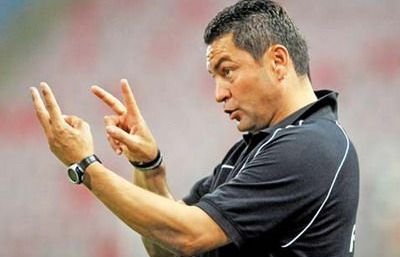 Iliesta, pe urmele lui Lucescu! Instaureaza MILITARIA la Steaua! Cum isi CONTROLEAZA jucatorii si ce program DUR ii asteapta pe stelisti: