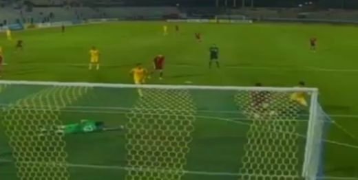 Latovlevici era SIGUR ca asta n-are cum sa intre :)) Ratarea ANULUI salveaza Romania de UMILINTA la Tirana:_3