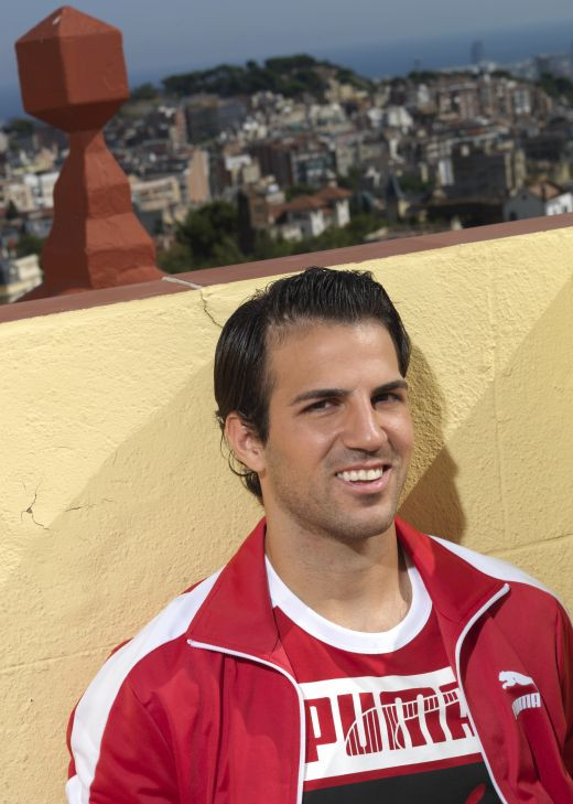 Fabregas i-a lasat pe Messi si pe Xavi! Vezi cu ce 