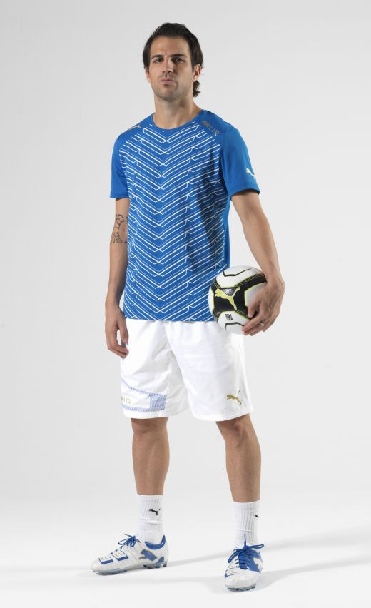 Fabregas i-a lasat pe Messi si pe Xavi! Vezi cu ce 