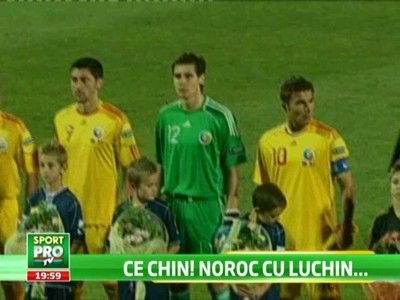 VIDEO: Mutu s-a sacrificat pentru nationala! Putea egala recordul lui Hagi, dar l-a lasat pe Luchin! Cum era sa fie anulat golul: