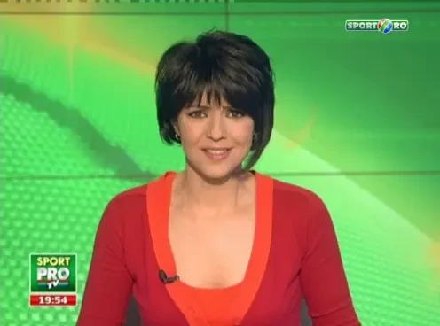 Nadia, Hagi si Nastase au dat in mintea copiilor! S-au distrat la inaugurarea celui mai tare parc de distractii din Romania: