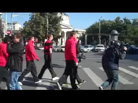 Englezii au COMIS-O! Site-ul lui Manchester anunta ca jucatorii s-au plimbat AZI in Budapesta!