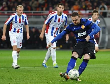 Manchester, prima victorie in Liga: Otelul 0-2 Man United! Rooney a iesit omul meciului fara sa vrea!