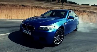 VIDEO: A innebunit lumea !&nbsp;Ungurii&nbsp;ne invata in emisiunile auto cum sa facem&nbsp;tampenii fara numar&nbsp;pe sosea!