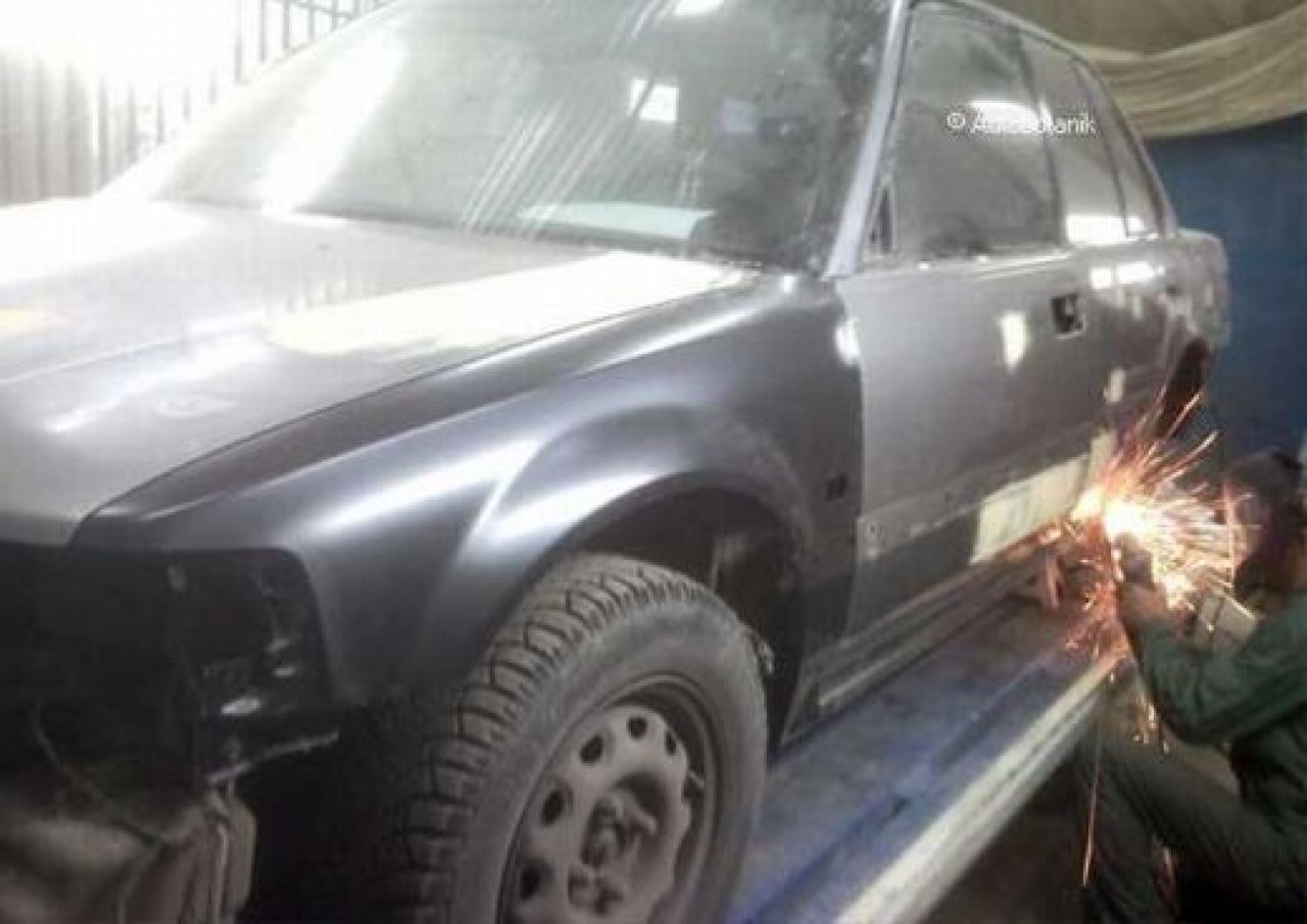 Si-a facut masina ca in GUMA TURBO! De la o Honda prafuita la un CIVIC CRX ca acum 20 de ani!_15