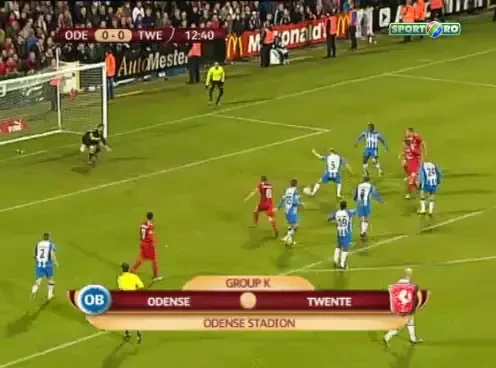 Skill-ul ETAPEI in Europa League: Pasa de la ultimul gol al lui Twente merge vazuta de 100 de ori!