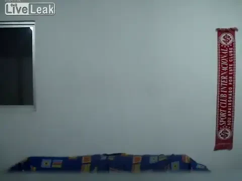 VIDEO: El e regele steroizilor! A bagat atat de mult in el incat a ajuns sa arate ca o FEMEIE