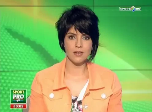 SUPER VIDEO! Cel mai infocat fan al lui Dinamo joaca la Steaua si face cat Becali, Ilie Stan si Tanase la un loc! :)) Vezi povestea lui