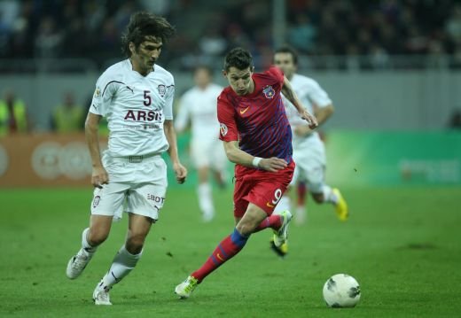 VIDEO Mortii si ranitii au dat-o la pace! Steaua 0-0 Rapid! Trei eliminari, accidentari si ZERO fotbal! Vezi rezumat!_4