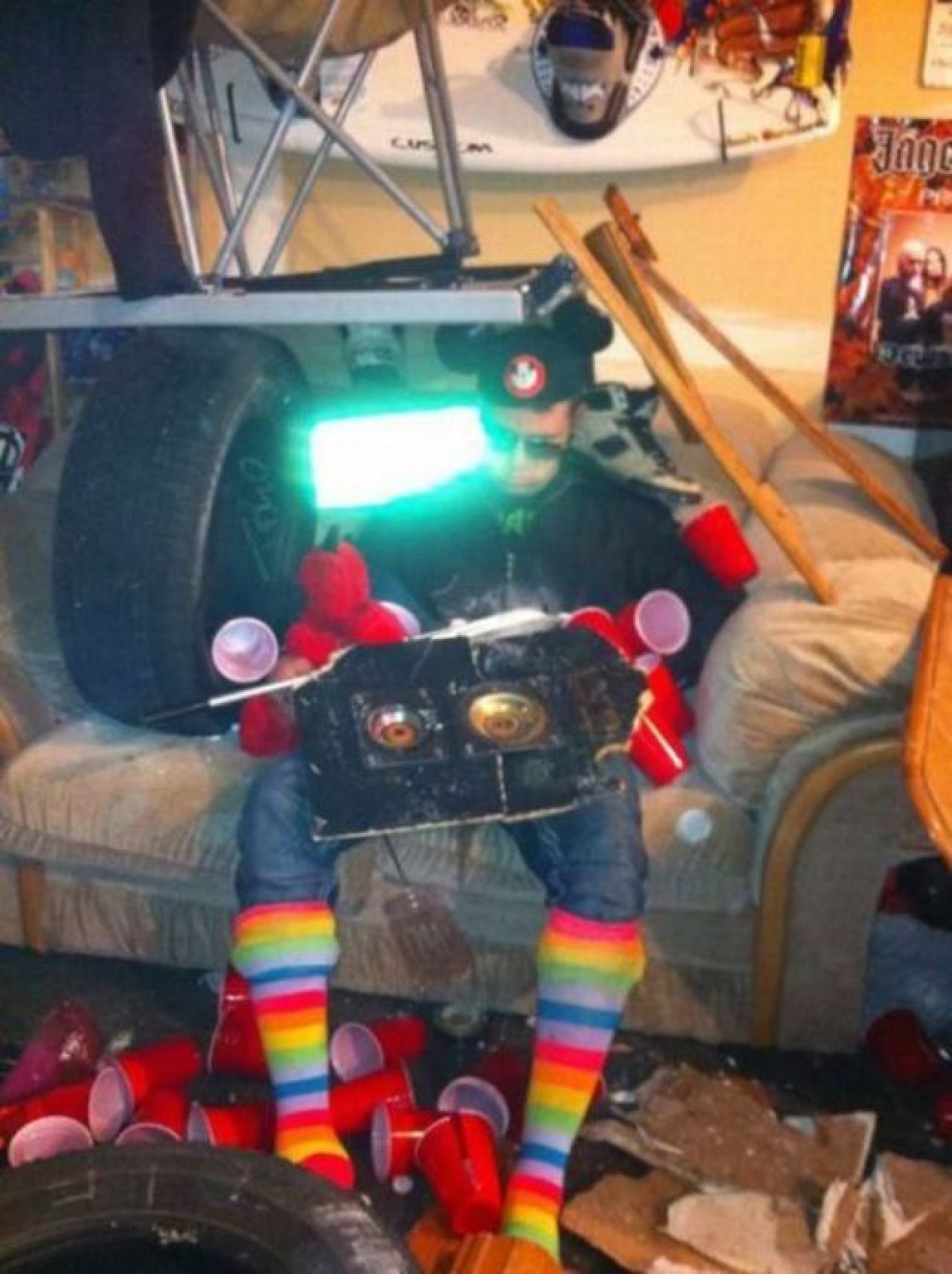 FOTO INCREDIBIL! Cea mai penala farsa primita de un fan BEAT! Nu vei ghici niciodata cum evolueaza lucrurile :))_5