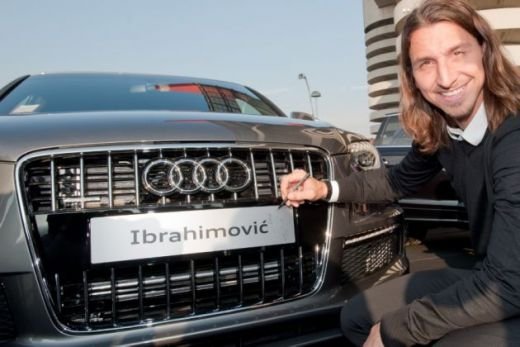 FOTO / Ibra si-a mai tras o SUPER MASINA la colectie! A primit cadou un Q7! Ce colectie impresionanta are in garaj!_9