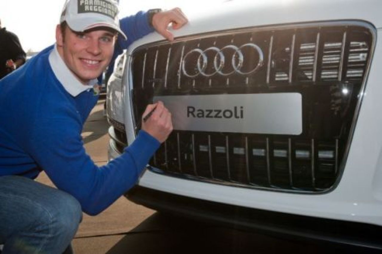 FOTO / Ibra si-a mai tras o SUPER MASINA la colectie! A primit cadou un Q7! Ce colectie impresionanta are in garaj!_12