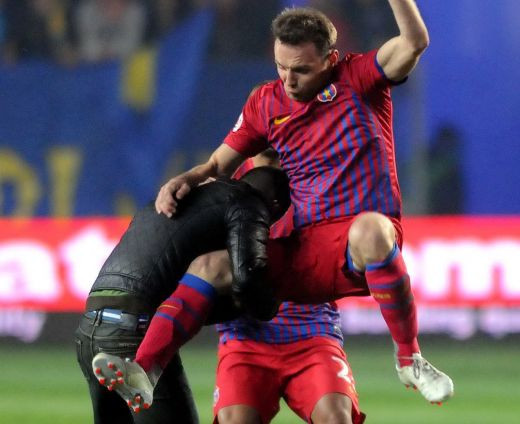 Galamaz Are Fractura Si Va Fi Operat Are Probleme Cu Auzul Dragomir Jandarmeria E Vinovata 2