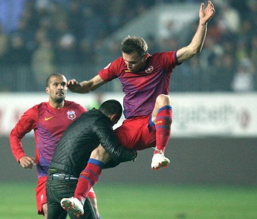 Martinovici si Stanca, ZERO etape de suspendare! Steaua castiga la masa verde cu 3-0! Petrolul, 6 meciuri fara huligani: